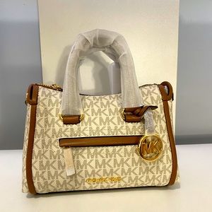 Michael kors carine extra small sling bag